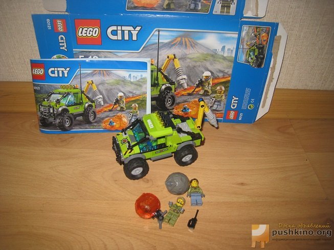 LEGO City Volcano Explorers Грузовик Исследователей Вулканов (60121)